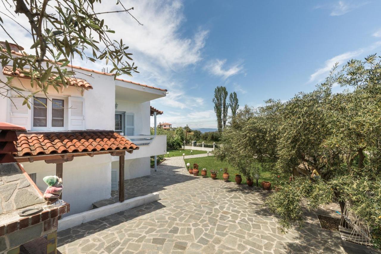 M&M Villa Vourvourou Bagian luar foto